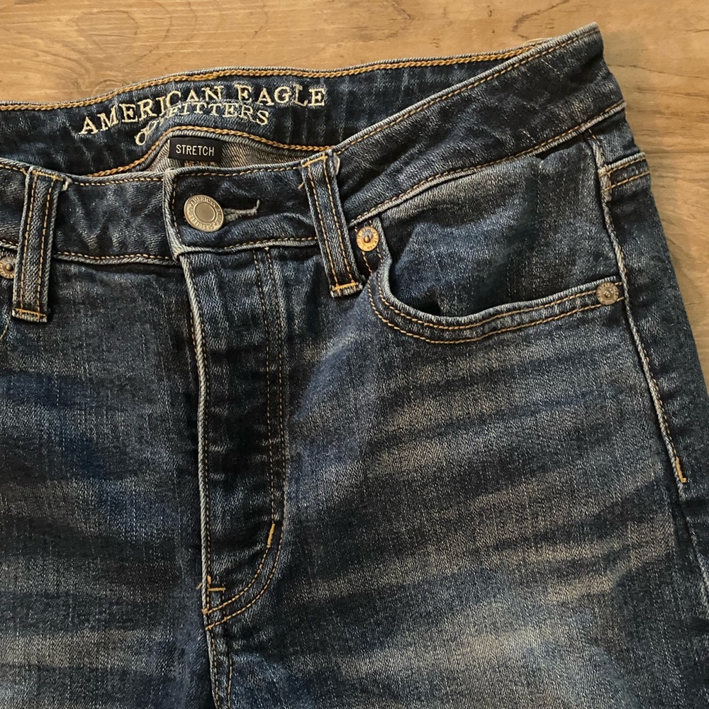 American Eagle Vintage High-Rise Jeans
